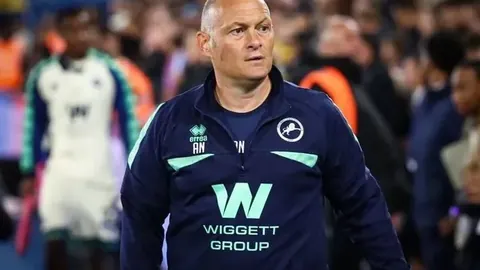 波鸿队赛季首胜，2-0击败海登海姆队 | 太阳城